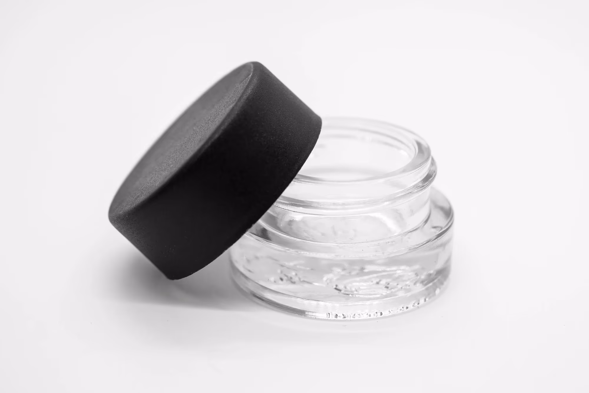 7ML Dabulous Jars – Round Thick Glass Concentrate Jar W/ Child Resistant Lids – Black Lid (320 Qty)
